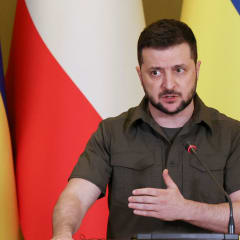 زيلينسكي يرد على طلب لـ"تشريع زواج المثليين" في أوكرانيا في ظل الحرب