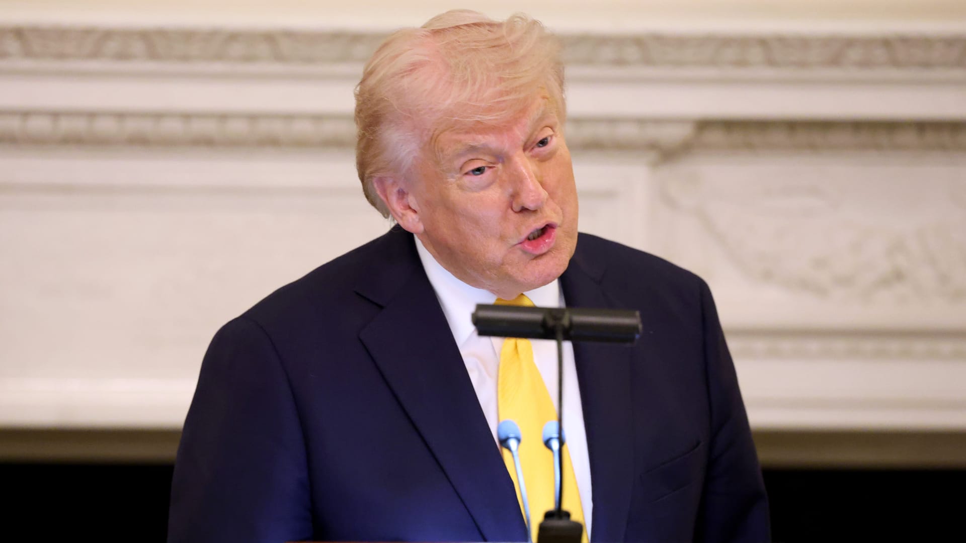 ترامب: "المعركة حُسمت عسكريا" ضد إيران وحلفاء الناتو "جبناء"