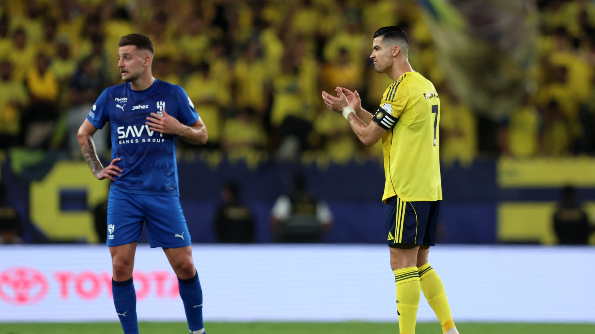 بعد تعادل الهلال والنصر.. هذا ما يحتاجه كل فريق لحسم لقب دوري "روشن"