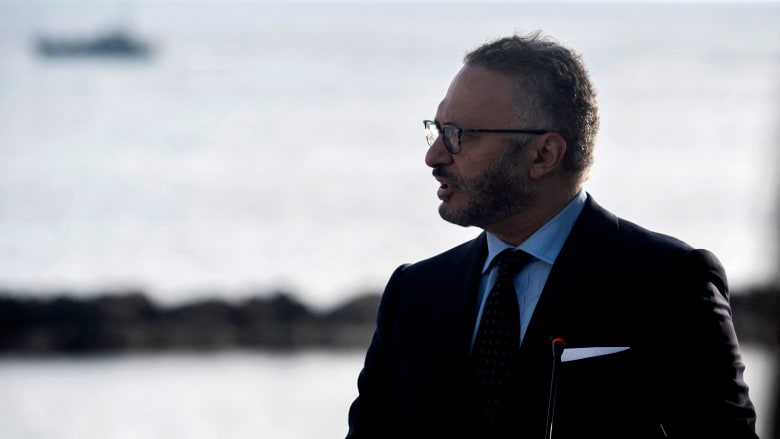 "يحتاج ضمانات وتعويضات".. أنور قرقاش يتحدث عن شروط أي حل سياسي لعدوان إيران على دول الخليج