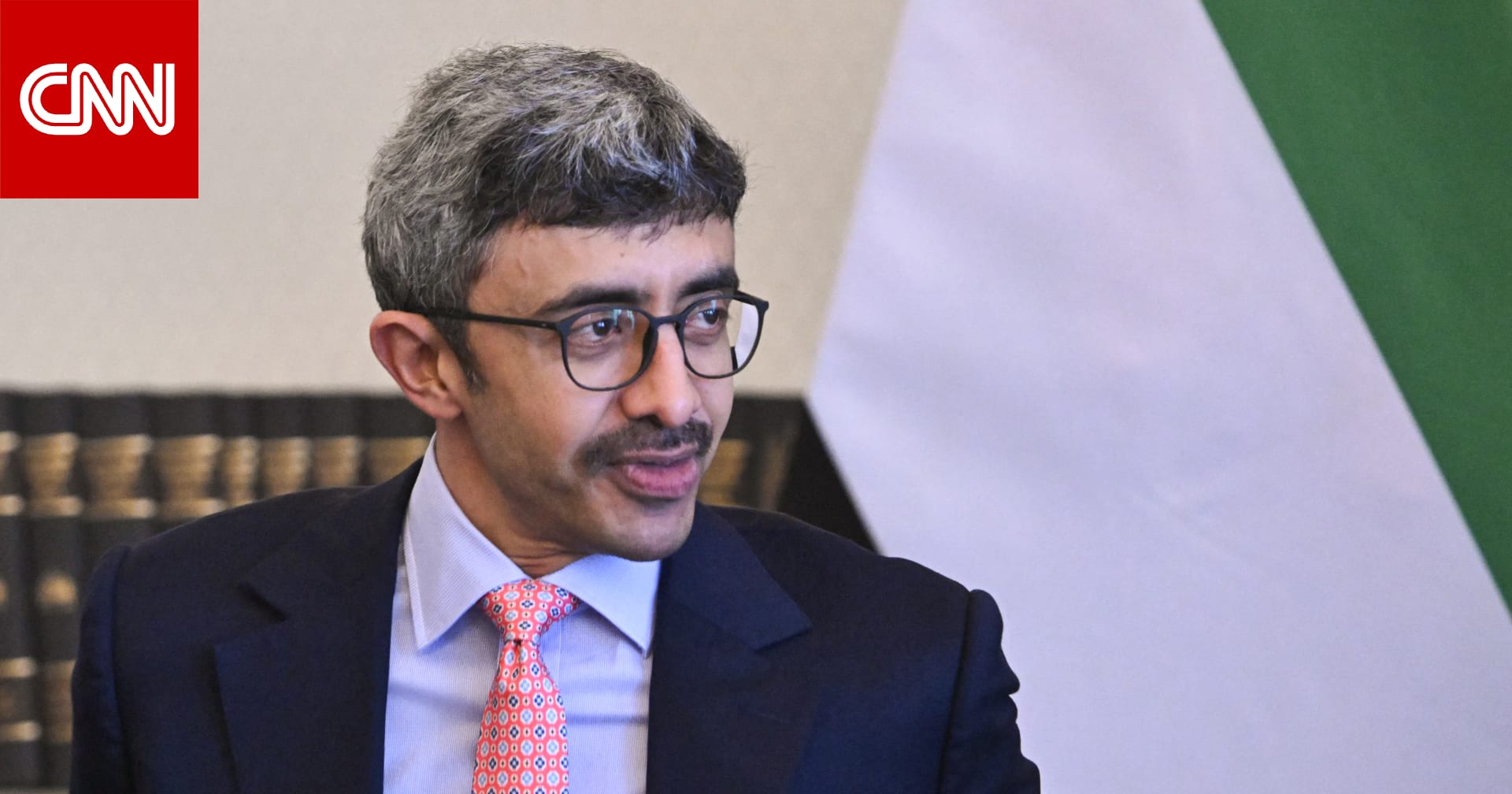 اتصال هاتفي بين عبدالله بن زايد ووزير خارجية سوريا الجديد.. ماذا بحثا؟