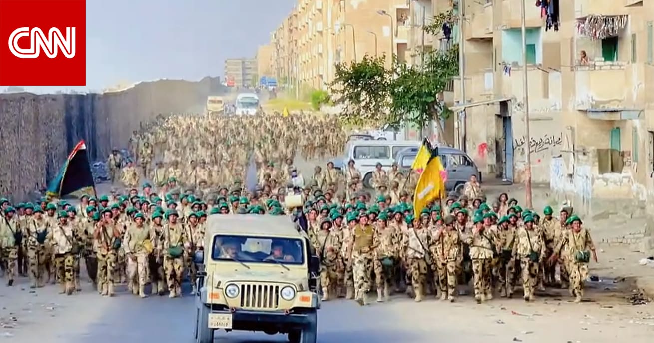 تداول فيديو لـ"طابور سير الصاعقة المصرية في شوارع رفح".. هذا مكان تصويره الحقيقي