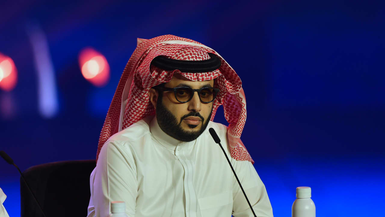 السعودية.. تركي آل الشيخ يعدد 8 نقاط حول "الست" وسط ما يثار عن الفيلم